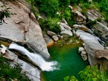 �������ɽ