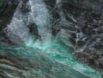 ������ʶ��ɽ��