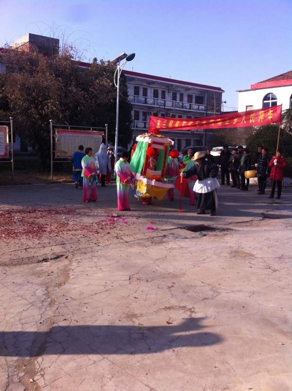 唐河县:祁仪乡文化生活促民乐